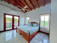 Private Beachfront Villa with Pool. - Villas