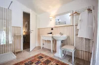 CR BnB Rozzano - Homestay