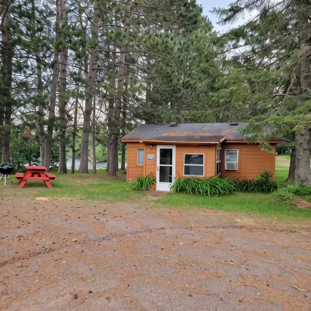 Cabin on peaceful soo lake, phillips wi.  Enjoy waking up in the great northwood