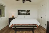 Beautiful High End Get Away Home- Visit Lassen National Park & Whiskeytown Lake - 4-Star