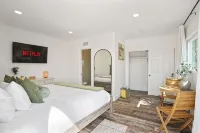 Priv. Resort! Mountain Views Oasis- Heated Pool & Spa, Game Rm, Temecula-8 miles