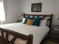 1st Floor Condo Near Lifts. Sleeps 8. Updated! - Pools