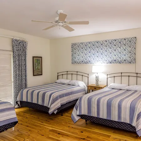 Pinehurst Village Vacation House w/ private pool 8) beds