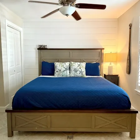 Crystal Beach Condo Destin FL steps to private beach entrance heated pool🏝️☀️⛱️