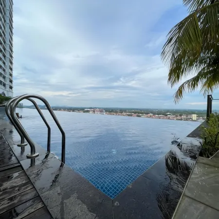 Attic Home Melaka Silverscape Residence & Jonker