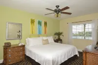 Lulu's New Waterfront Rare 2 Bal 2 Bd, 2 BA, Sleeps 8-4 Daily Water Park Passes - 民宿