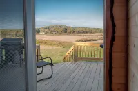 Rustic Cabin - Jetted Tubs - Wi-Fi - Wonderful Views - Grill - Firepit - Porch - Alppimaja