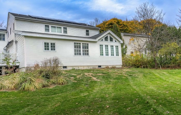 Welcoming Cozy Retreat for Friends and Family!