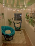 Updated 4-bedroom house with relaxing sunroom; minutes from downtown Raleigh. - 무료 와이파이