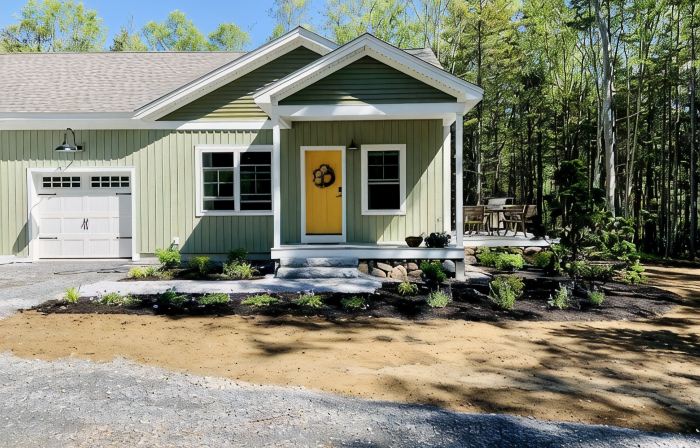 Shipbuilder’s Retreat sleeps 6, 5 minutes to Harbor