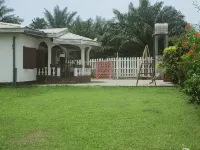 Dave's  Home - 3-Star