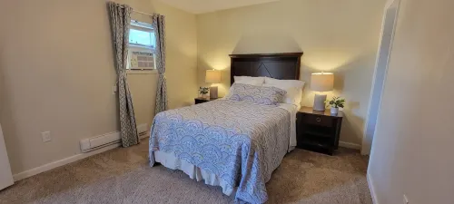 5 Minutes to Downtown Nauvoo - Great Spot for Young Families - Some Stairs - 2-Star