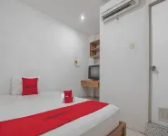 RedDoorz Near Gajah Mada Pontianak - 2-Star