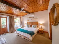At the Woods Guest House Hotels in Stormsrivier
