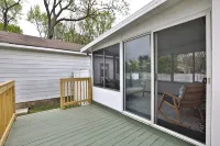 The Good Place - Walk to Uptown Westerville - 3Br - Wifi