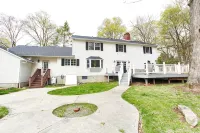 Private Retreat w/Pool, Hot Tub & Fire Pit, Perfect for Groups! - Wifi
