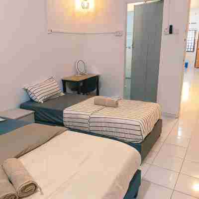 Taman Desa Kulai Rooms
