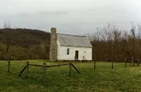 Beautiful historic 1916 Farmhouse and Country Home in the Blue Ridge Mountains - 3-Star