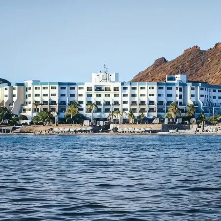 Hotel San Carlos Plaza