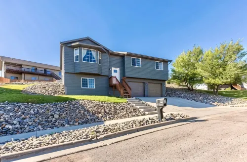 Modern Family Home in Rapid City – Perfect for Your Black Hills Adventure! - Bintang 2