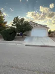 right off I-25 freeway - 무료 와이파이