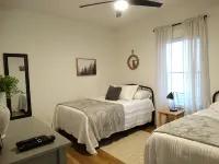 Beautiful New Home at Kentucky Lake with Community Pool! Close to Murray State! - Pools
