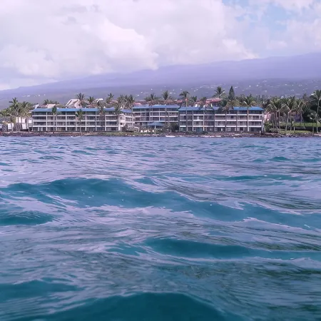 Ocean Front 2 BR Condo-ocean views from every room. 2nd floor Kona Reef "A" bldg
