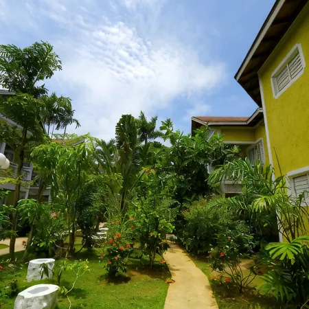 Merrils Beach Resort II