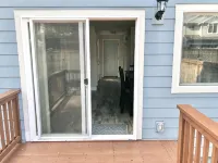 Entire Semi-Detached Kirkland Townhome - 4 tähden
