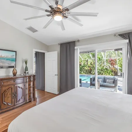 Paradise Heated Pool near House Near Siesta Key Beach and IMG Academy