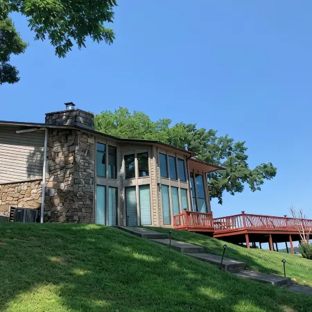 Large Waterfront w/Stellar Views of Grand Lake! Pvt Dock! 6Bed/4Bath, Sleeps 18!