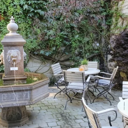 Luxury Boutique Hotel de Castillion
