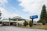 Clarion Inn & Suites - University Area - parkir