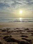 Beach Family Retreat w/Hot Tub, Fire Pit, Lots of Games & Only 100 Steps to Sand - 3 ดาว