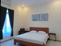 Villa Batu Indah - Pensions