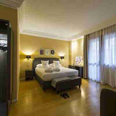 Elizabeth Lifestyle Hotel Rooms