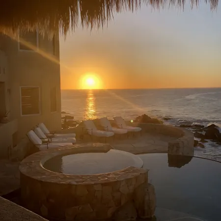 Luxury Oceanfront Villa in Cabo San Lucas