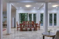 Hillside Bliss Villa - 4-Sterne