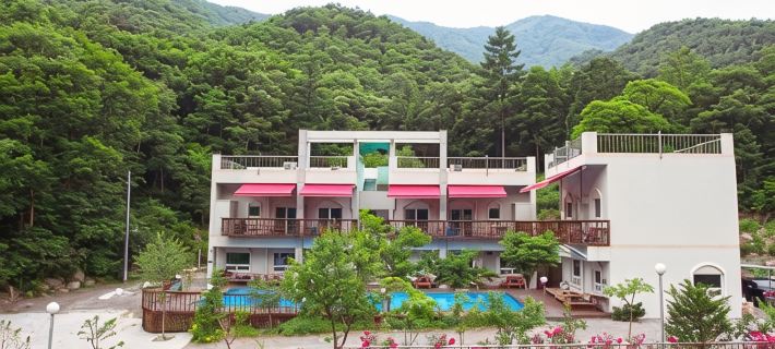 Yangsan Ma Maison Pension Hotels in Yangsan-si