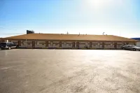 Economy Inn Beebe - Motels