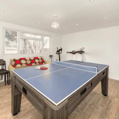 Spacious 3BR Home Playroom & Free Parking