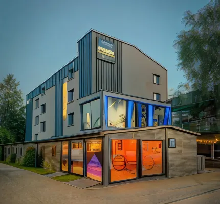 Amber Blue Wellness & Spa - 3-Star