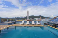 The Crystal Beach Hotel - Beach