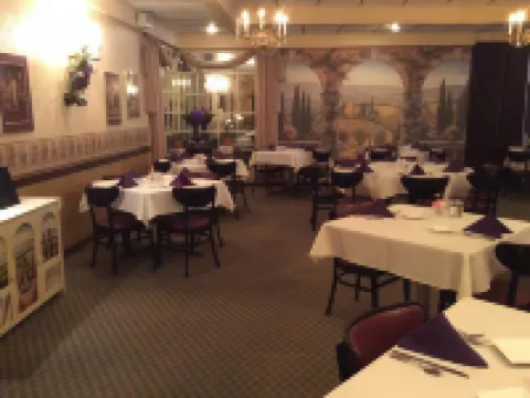 The Royal Inn Hotels in Elk County