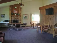 AmeriVu Inn & Suites-Avon Hotels in Avon