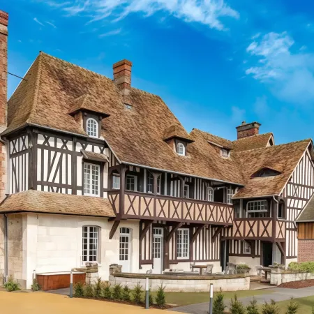 Le Manoir des Chevaux dorés
