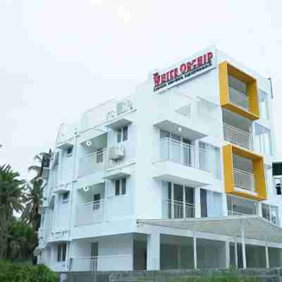 The White Orchid Luxury Service Apartments Hotel Exterior