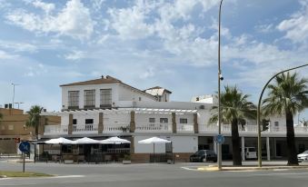 Via Sevilla - Cadiz Alojamiento & Restaurante