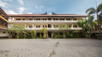 Central Inn Senggigi