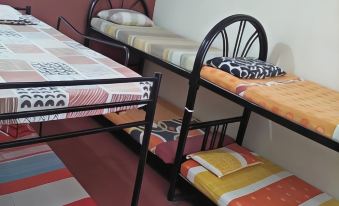B&B Inn - Hostel - Housity